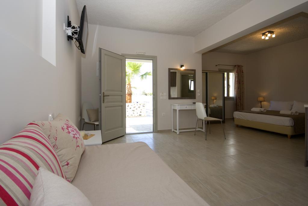 Alafouzos Studios & Apartments Камари Номер фото